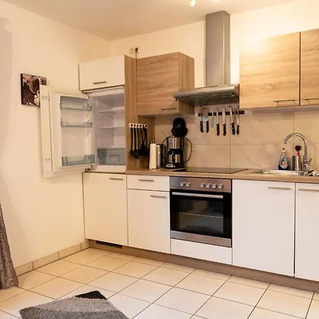 Grosszuegiges Ferienstudio Fuer Zwei Personen By Interhome شقة Weißenstadt