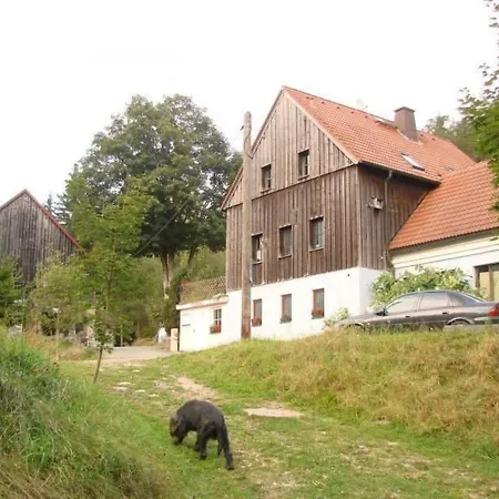 شقة Grosszuegiges Ferienstudio Fuer Zwei Personen By Interhome Weißenstadt
