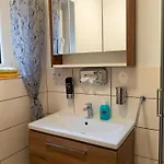 Grosszuegiges Ferienstudio Fuer Zwei Personen By Interhome Apartmán Weißenstadt